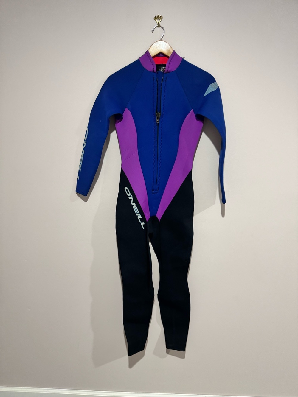 ONeill Womens Wetsuit Full Body Neoprene Purple Blue Black Style  Size 8